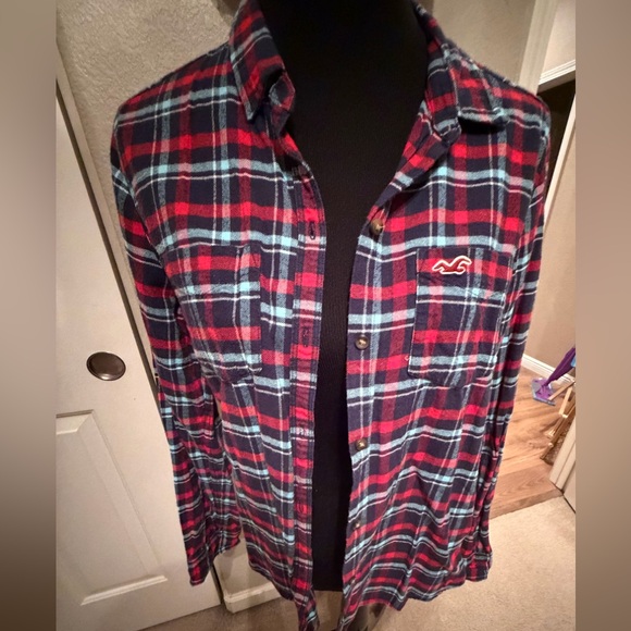 Hollister Tops - Hollister Red & Navy Plaid Button-Up Shirt